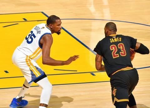 赛场上站稳 赛场上站稳