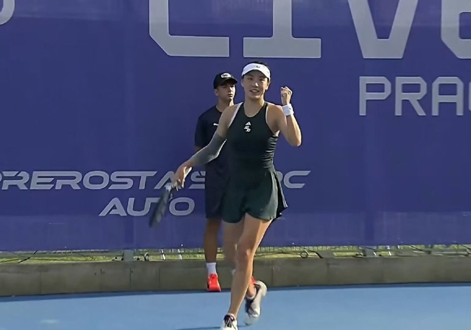 选手B在前 选手B在前