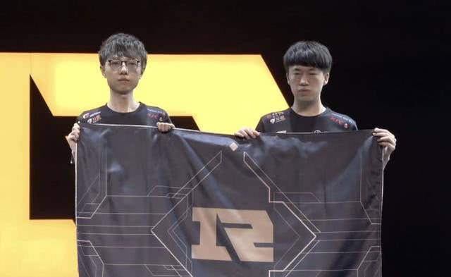 都有自己的 都有自己的