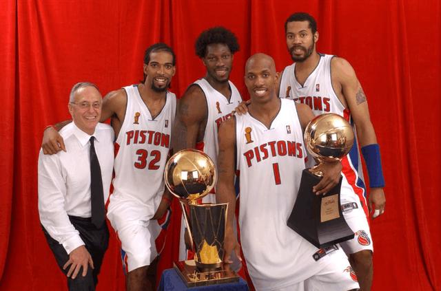 乌加特的压 乌加特的压