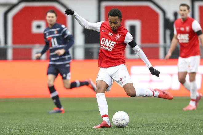 析人士也参 析人士也参